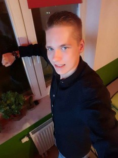 Pissing - ogłoszenie towarzyskie użytkownika vatrass