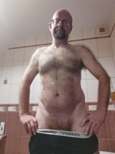 Pissing - ogłoszenie towarzyskie użytkownika andy55