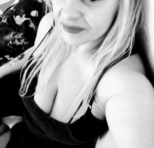 W ciąży - ogłoszenie towarzyskie użytkownika Puszysta420